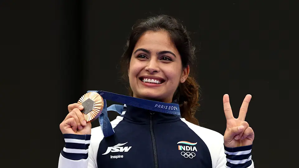 Manu Bhaker Biography in Hindi | मनु भाकर का जीवन परिचय